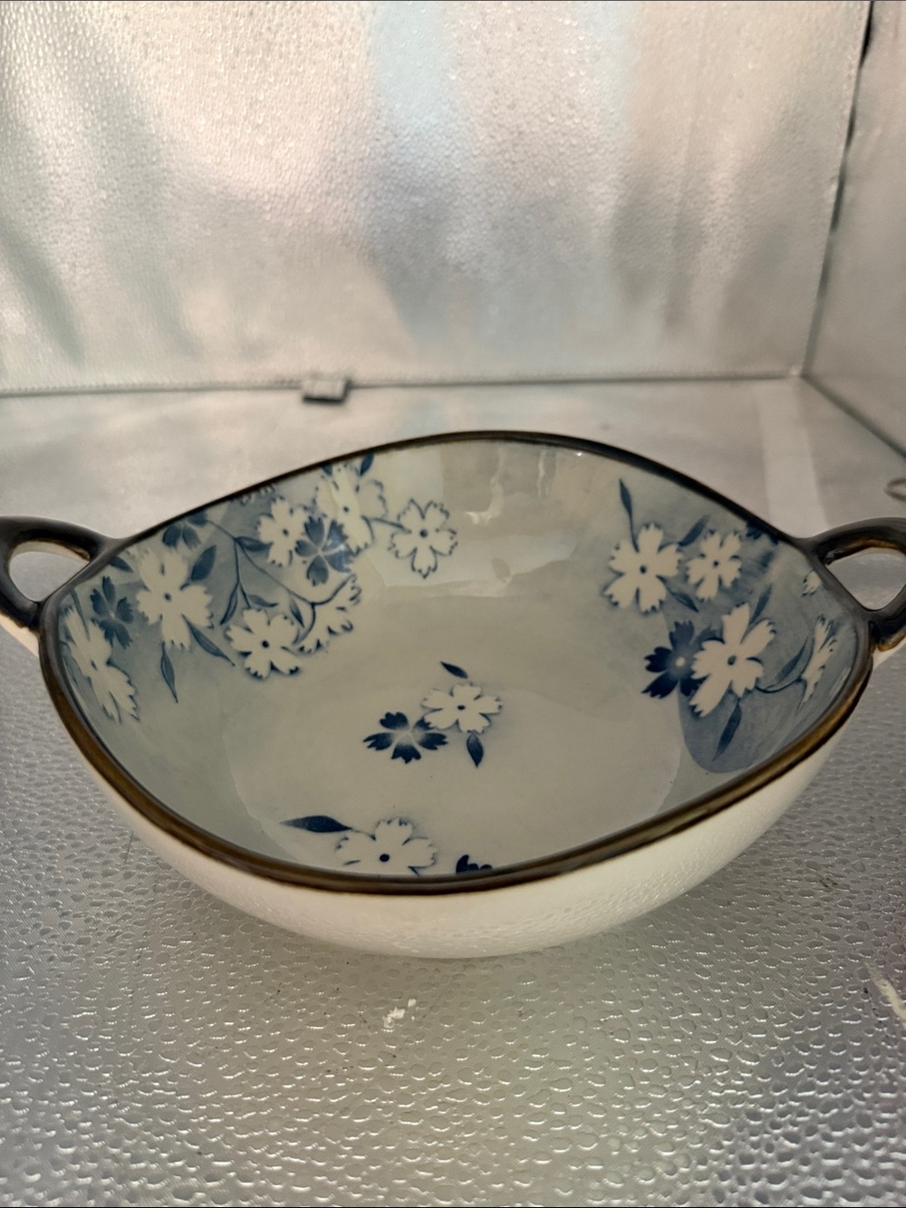 Vintage Japanese style ceramic bowl hand painted